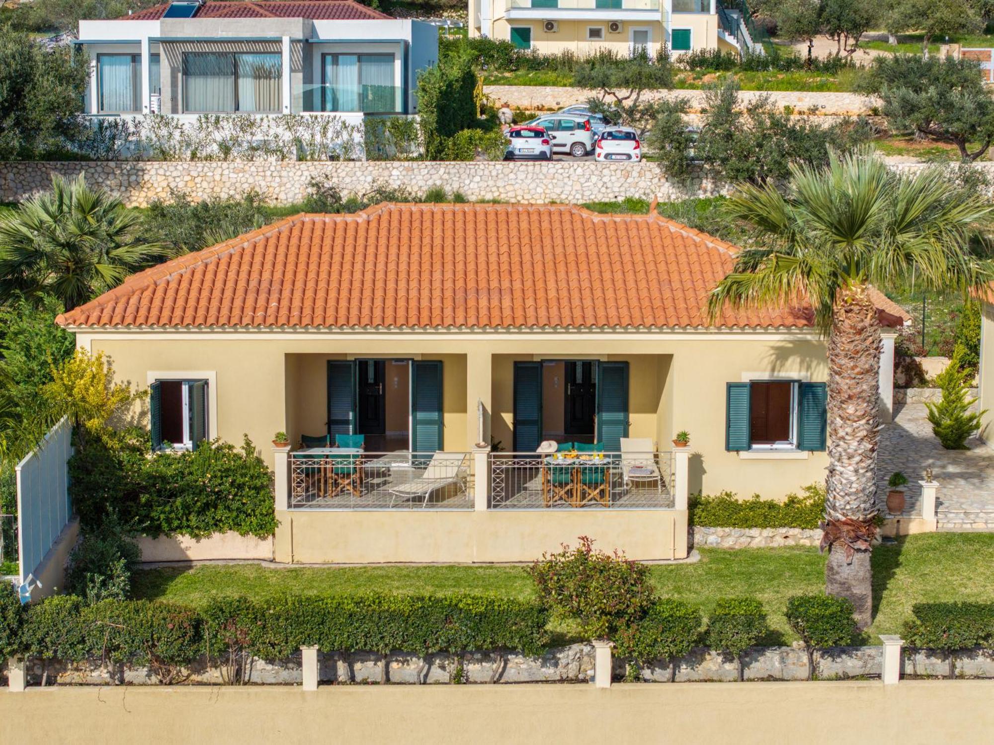 Eleftheria Apartments Vlachata Екстериор снимка