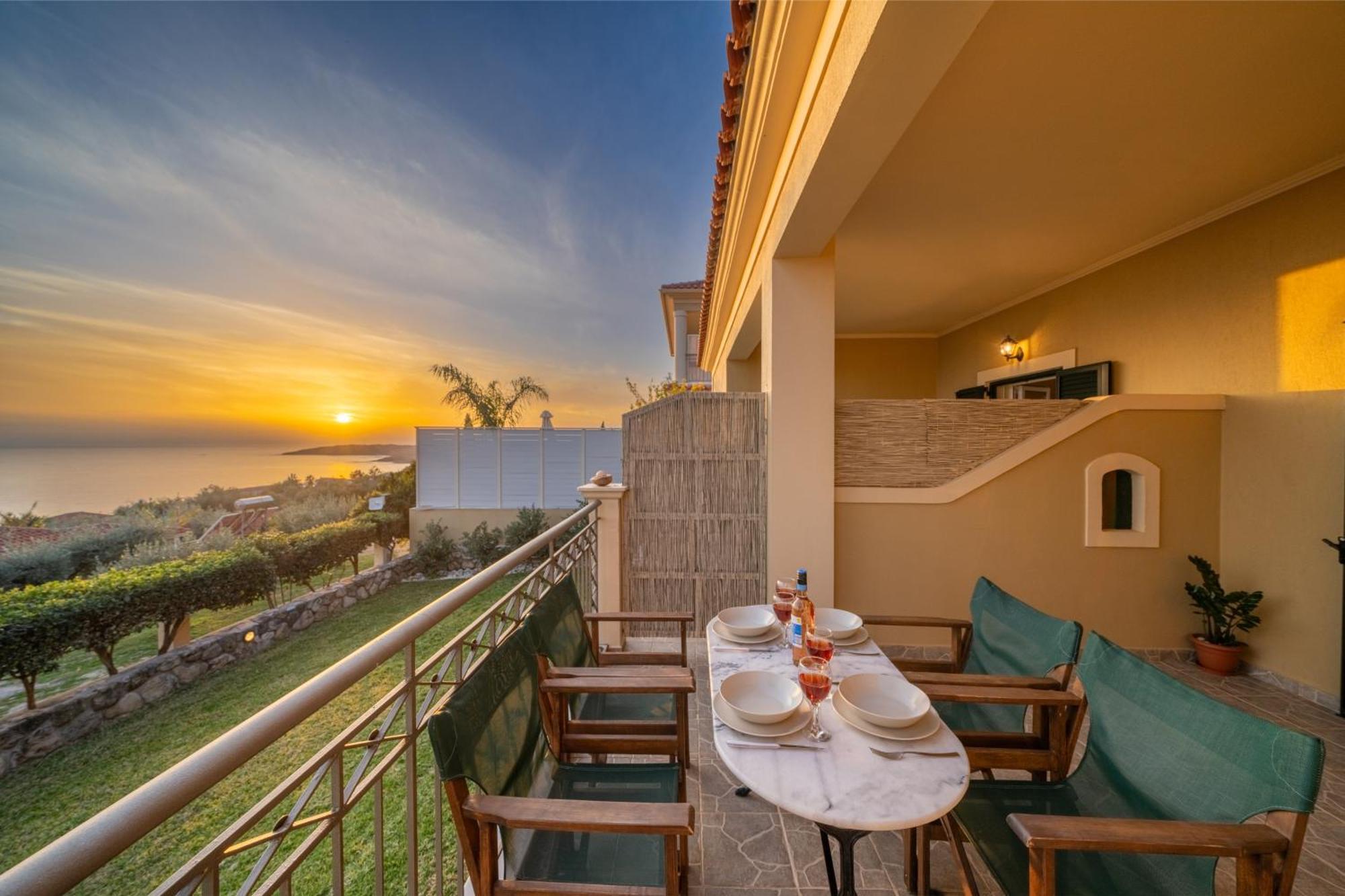 Eleftheria Apartments Vlachata Екстериор снимка