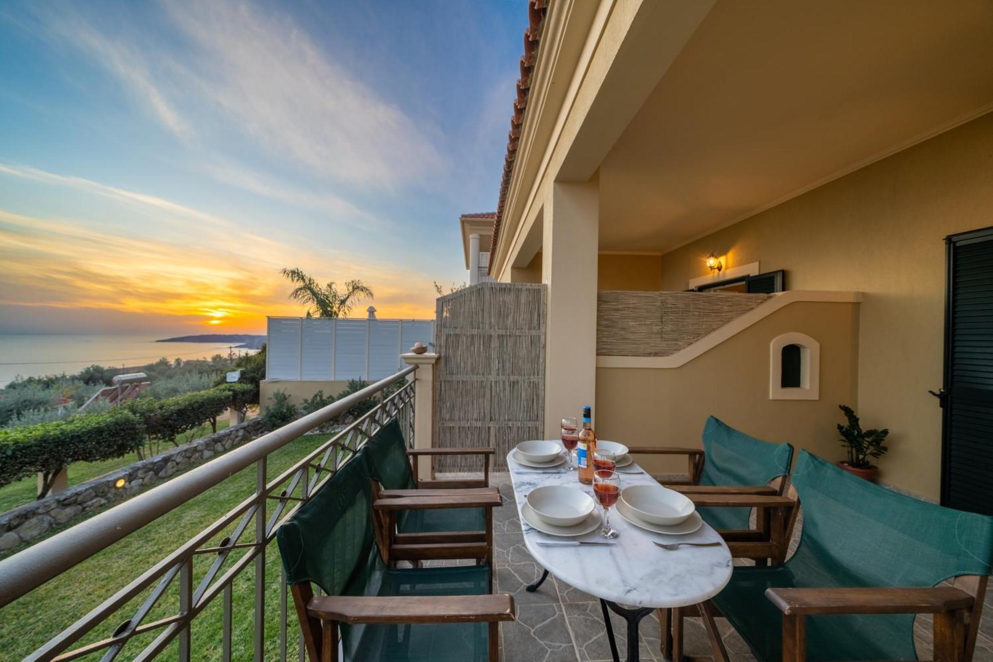 Eleftheria Apartments Vlachata Екстериор снимка