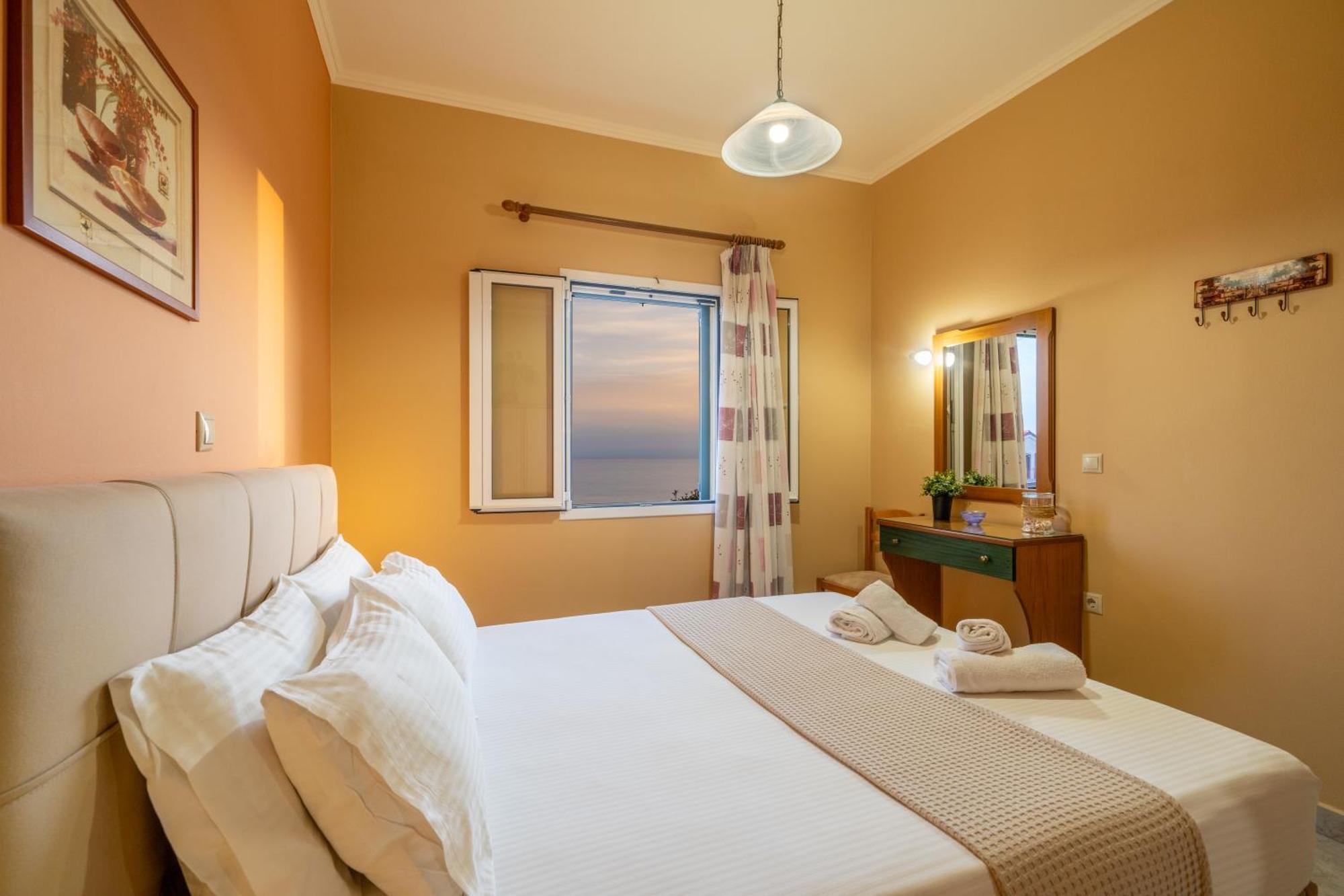 Eleftheria Apartments Vlachata Екстериор снимка