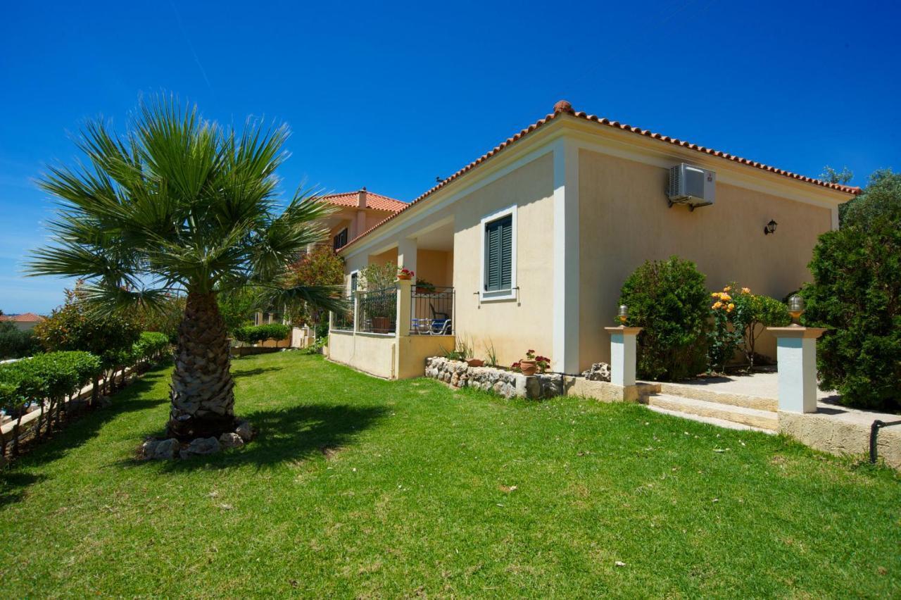 Eleftheria Apartments Vlachata Екстериор снимка